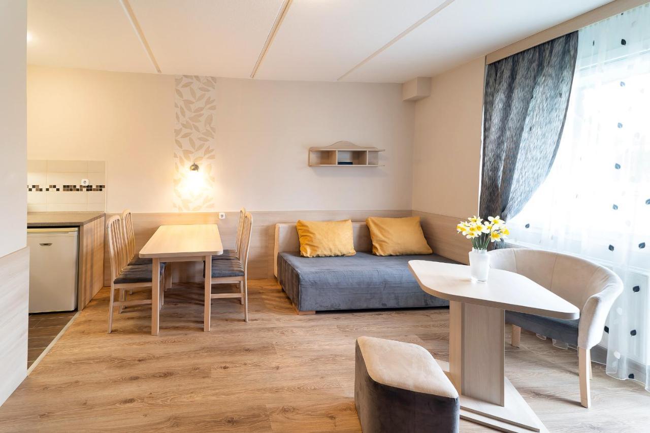 Napfeny Hotel Zalakaros Exteriör bild