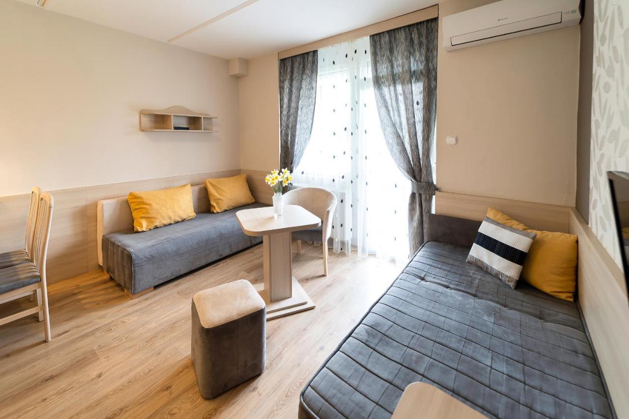 Napfeny Hotel Zalakaros Exteriör bild